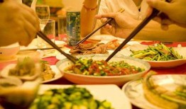 武汉吃饭爆料视频,网红爆料视频带你领略地道风味
